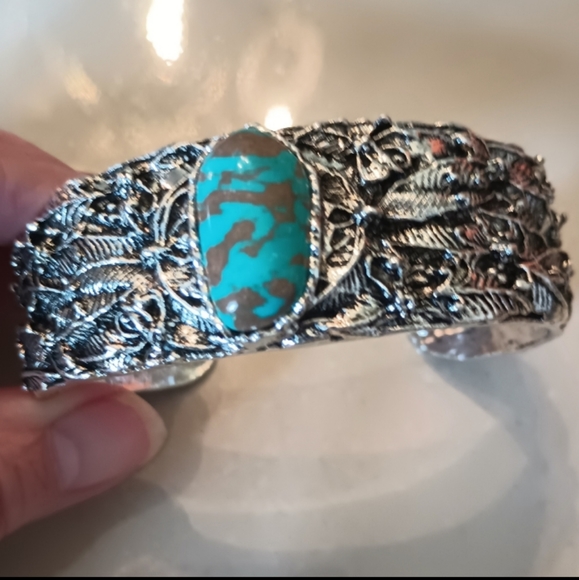 Vintage Style Turquoise Bangle - Picture 6 of 10